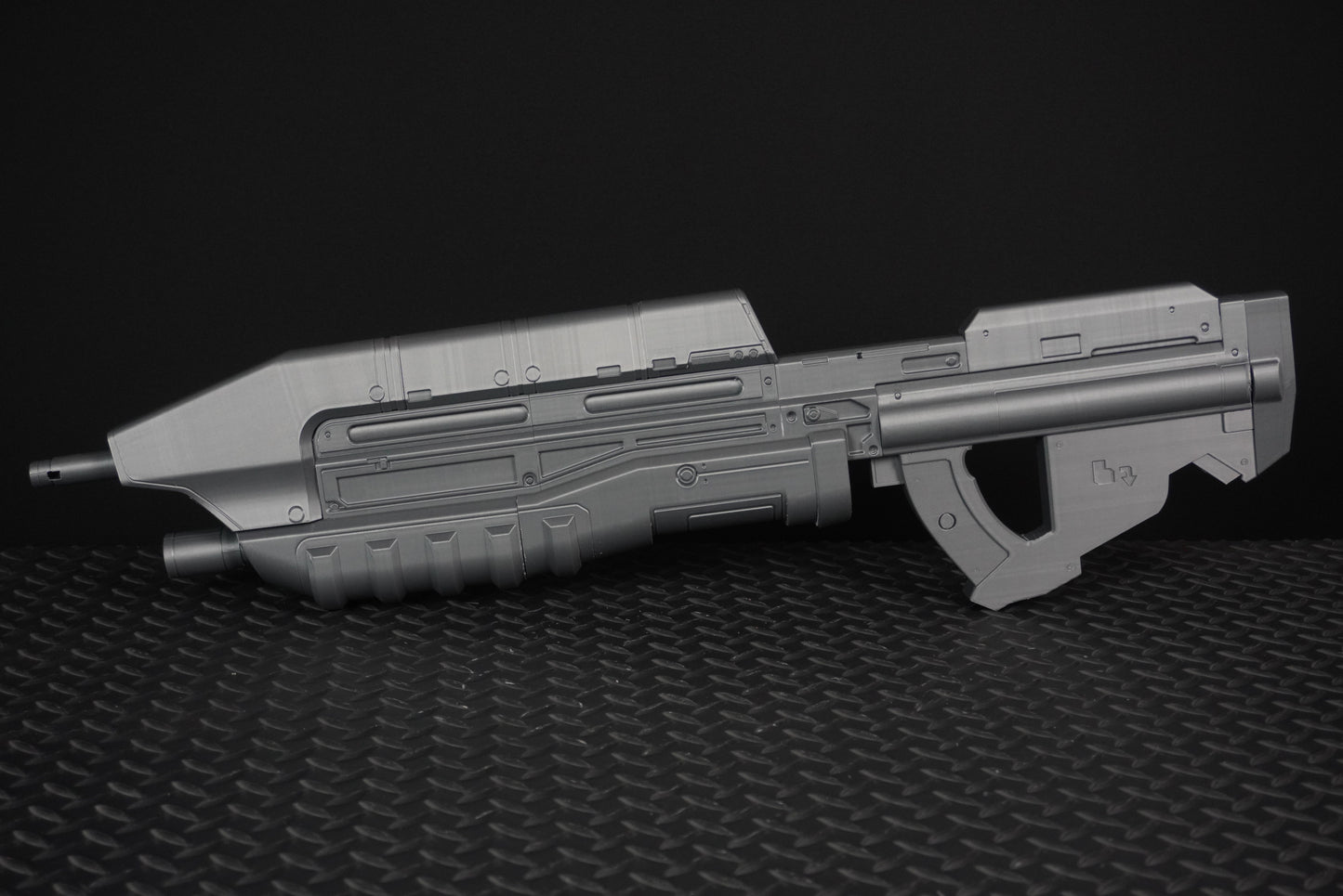 Halo 3: MA40 Assault Rifle - Prop or Replica (DIY KIT)