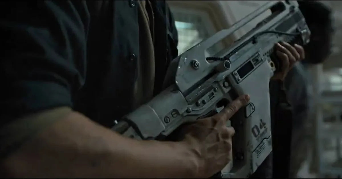 Alien: Romulus Pulse Rifle F44AA - Prop or Cosplay